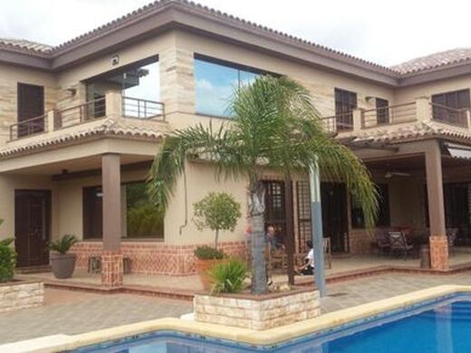 Luxury House for sale in La Carlota, 450 000 €, Photo 1