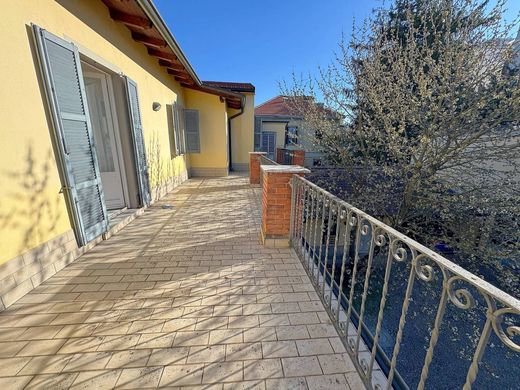 Luxury House for sale in Monza, 1 130 000 €, Photo 5