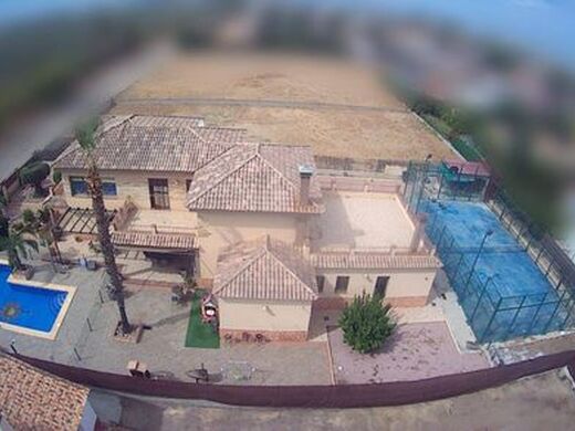Luxury House for sale in La Carlota, 450 000 €, Photo 6