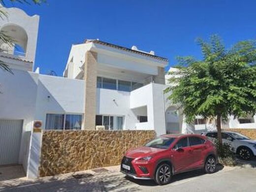 Luxury House for sale in Benalmádena, 1 115 000 €, Photo 2