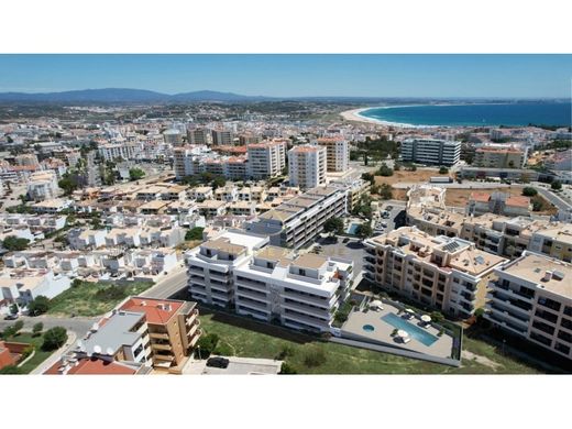 Luxury Apartment for sale in Lagos, 780 000 €, Photo 2