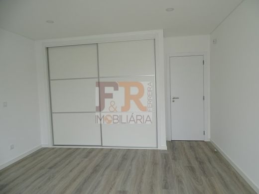 Luxury House for sale in Seixal, 430 000 €, Photo 3