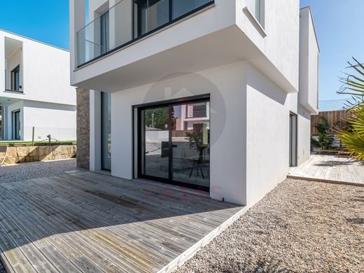 Maison de luxe à vendre à Caldas Da Rainha, 560 000 €, Photo 4