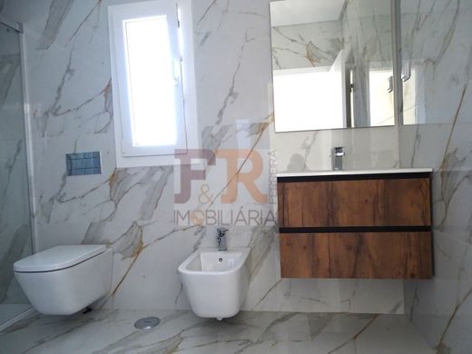 Luxury House for sale in Seixal, 430 000 €, Photo 5