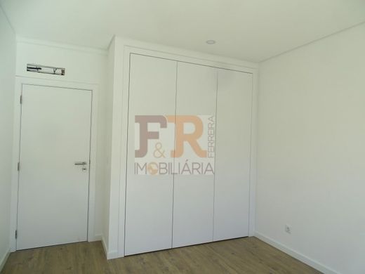 Luxury House for sale in Seixal, 430 000 €, Photo 6