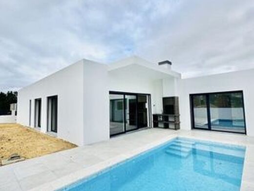 Luxury House for sale in Seixal, 560 000 €, Photo 4
