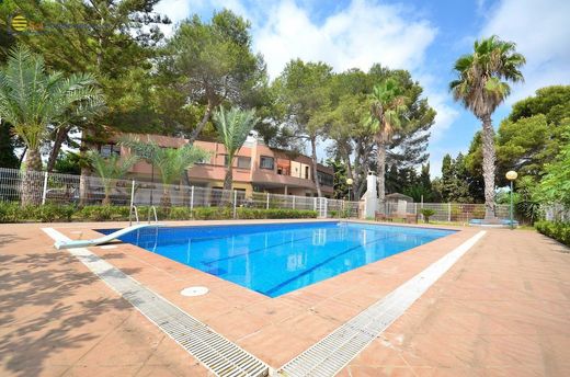 Luxury House for sale in Torrevieja, 690 000 €, Photo 2