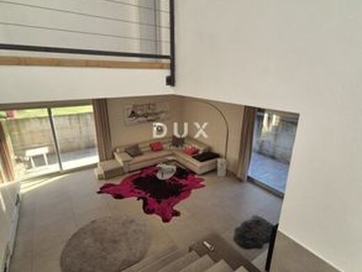 Maison de luxe à vendre à Zadar, 520 000 €, Photo 3