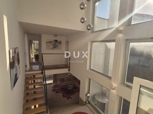 Maison de luxe à vendre à Zadar, 520 000 €, Photo 7
