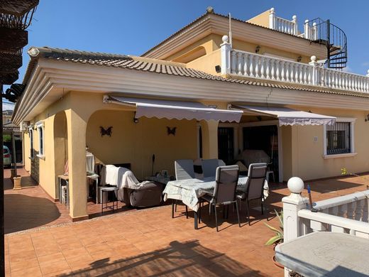 Luxury House for sale in Torrevieja, 598 000 €, Photo 7