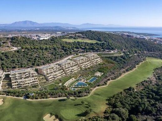 Luxury Apartment for sale in La Línea de La Concepción, 423 000 €, Photo 2