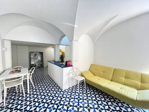 Luxury Apartment for sale in Capri, 1 680 000 €, Photo 2