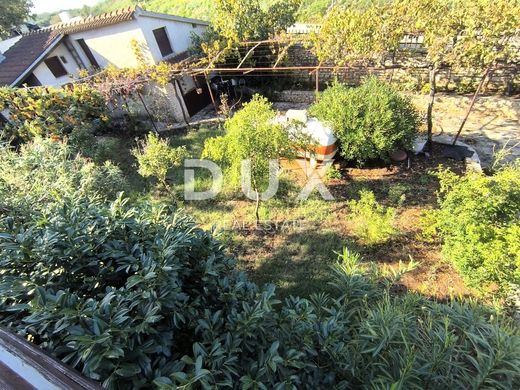 Luxury Apartment for sale in Pula, 400 000 €, Photo 6