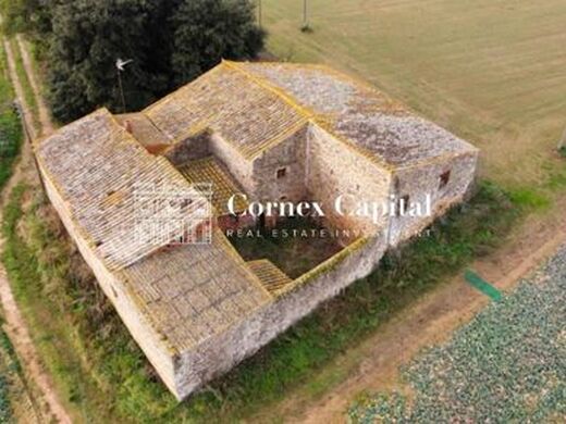 Maison de luxe à vendre à Vulpellac, 1 400 000 €, Photo 3