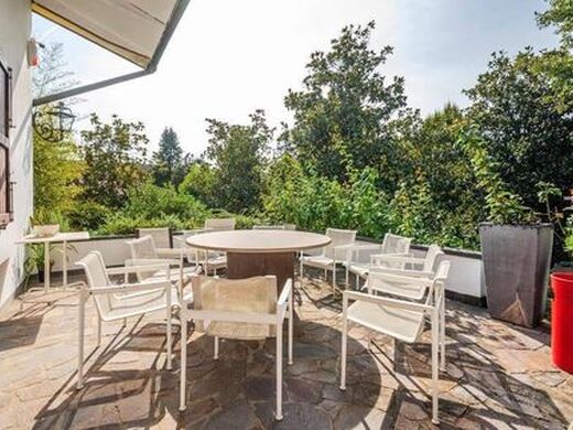 Luxury House for sale in Gattatico, 690 000 €, Photo 1
