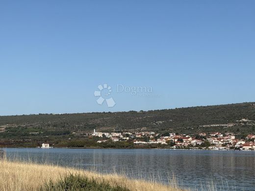 Luxury House for sale in Posedarje, 690 000 €, Photo 2