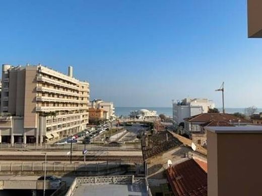 Appartement de luxe à vendre à Senigallia, 630 000 €, Photo 1