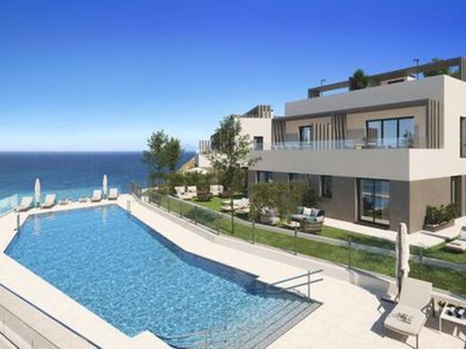 Luxury House for sale in Torrox, 490 000 €, Photo 1
