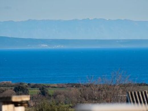 Luxury House for sale in Ližnjan, 750 000 €, Photo 1
