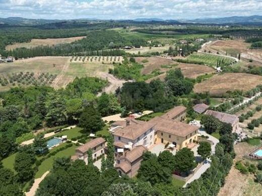 Luxury Apartment for sale in Siena, 735 000 €, Photo 7