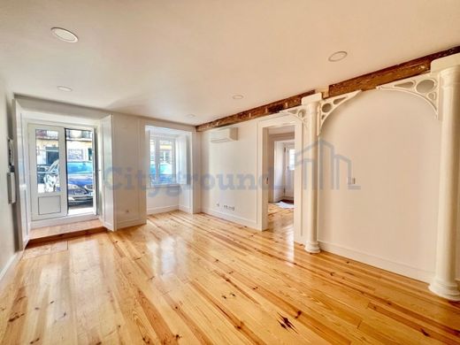 Appartement de luxe à vendre à Lisbon, 550 000 €, Photo 1