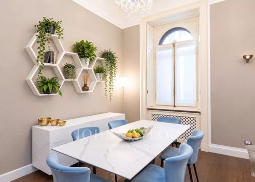 Appartement de luxe à vendre à Milan, 1 480 000 €, Photo 2
