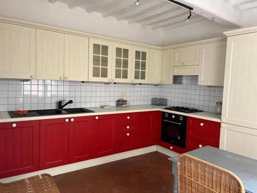 Luxury Apartment for sale in Siena, 750 000 €, Photo 7
