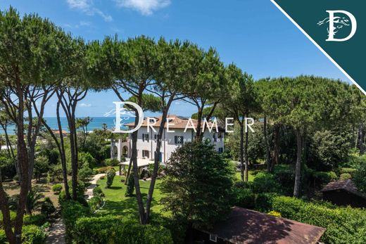 Luxury House for sale in Massa, 8 500 000 €, Photo 1