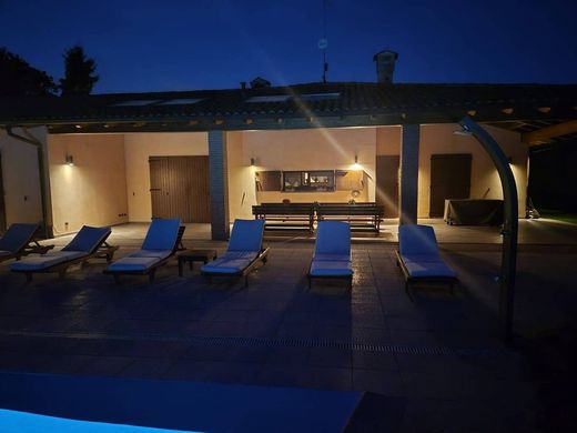 Luxury House for sale in Pieve Fissiraga, 970 000 €, Photo 1