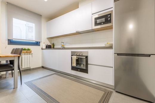 Luxury Apartment for sale in A Coruña, 600 000 €, Photo 1