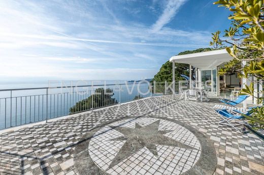 Luxury Apartment for sale in Chiavari, 750 000 €, Photo 3