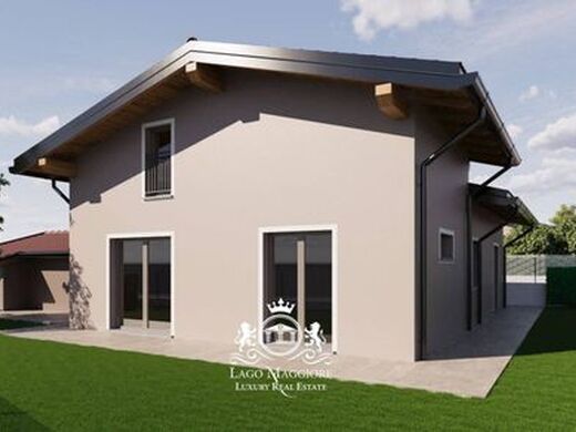 Luxury House for sale in Lesa, 480 000 €, Photo 4