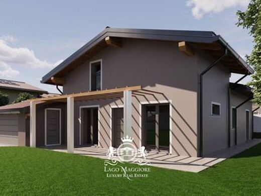 Luxury House for sale in Lesa, 480 000 €, Photo 7