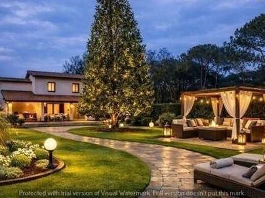 Luxury House for sale in Massa, 800 000 €, Photo 1
