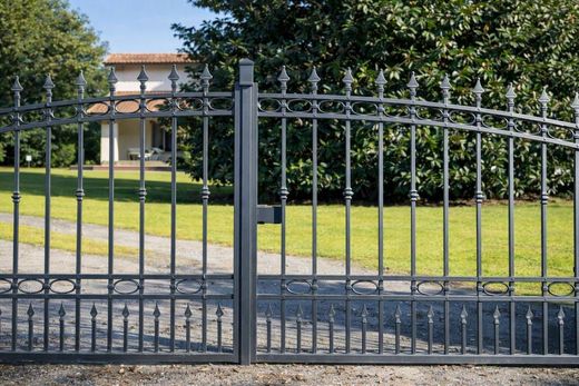 Luxury House for sale in Massa, 800 000 €, Photo 4
