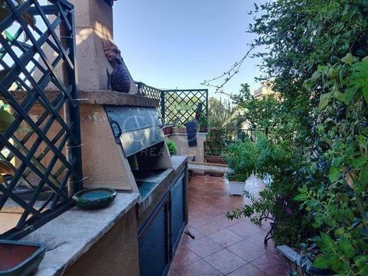 Luxury Apartment for sale in Rome, 930 000 €, Photo 5