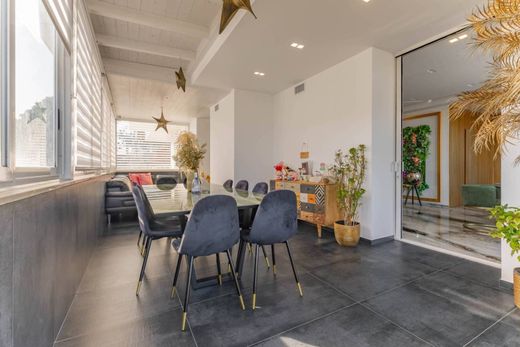 Luxury House for sale in Bari, 680 000 €, Photo 5