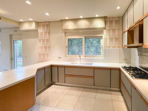 Maison de luxe à vendre à Pentéli, 1 680 000 €, Photo 6