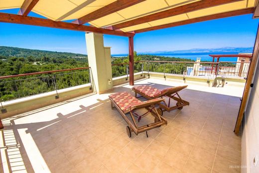 Maison de luxe à vendre à Splitska, 600 000 €, Photo 1