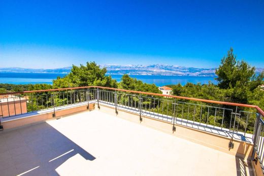 Maison de luxe à vendre à Splitska, 800 000 €, Photo 1
