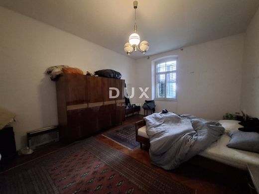Luxury Apartment for sale in Rovinj, 437 000 €, Photo 7