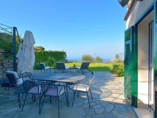 Luxury Apartment for sale in Camogli, 990 000 €, Photo 5