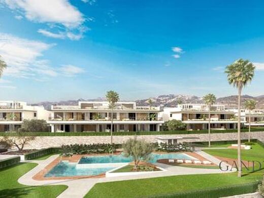 Maison de luxe à vendre à Marbella, 1 345 000 €, Photo 2