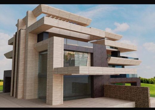 Luxury House for sale in Battipaglia, 640 000 €, Photo 1