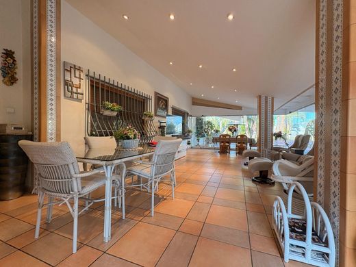Maison de luxe à vendre à Elche, 950 000 €, Photo 3