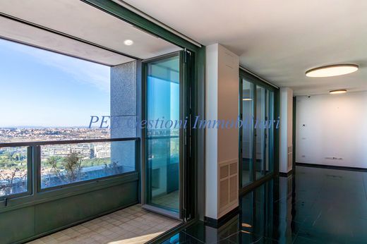 Luxury Apartment for sale in Rome, 1 950 000 €, Photo 5