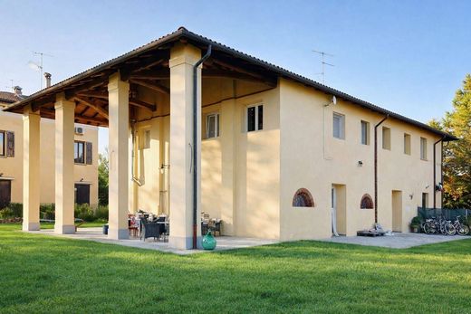 Luxury House for sale in Castel Maggiore, 945 000 €, Photo 1