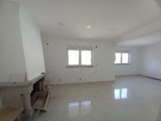 Maison de luxe à vendre à Seixal, 445 000 €, Photo 5