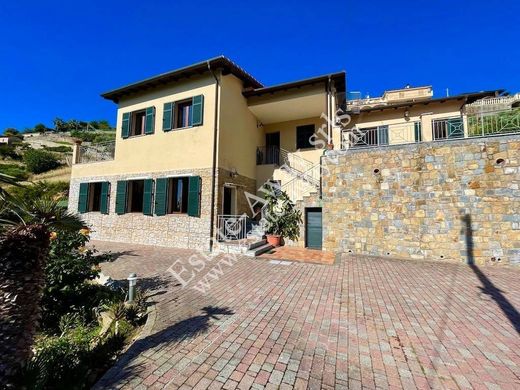 Maison de luxe à vendre à Bordighera, 745 000 €, Photo 3