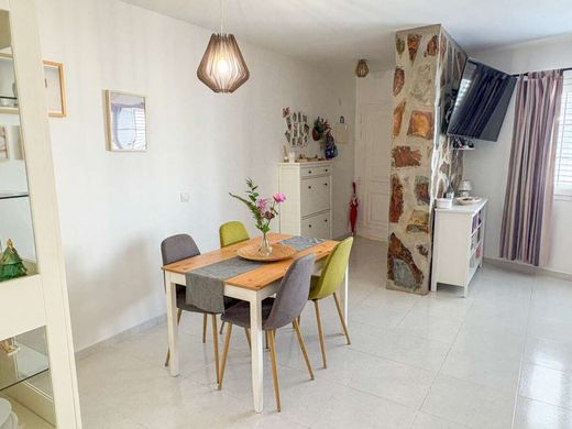 Appartement de luxe à vendre à Tías, 469 500 €, Photo 2